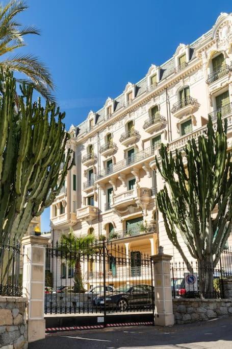 La Casa Di Anna, In Palazzina Liberty Fronte Parco Apartment Bordighera Ngoại thất bức ảnh